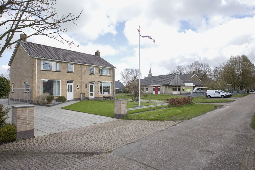 Haskerhorne, Kerkpad 3