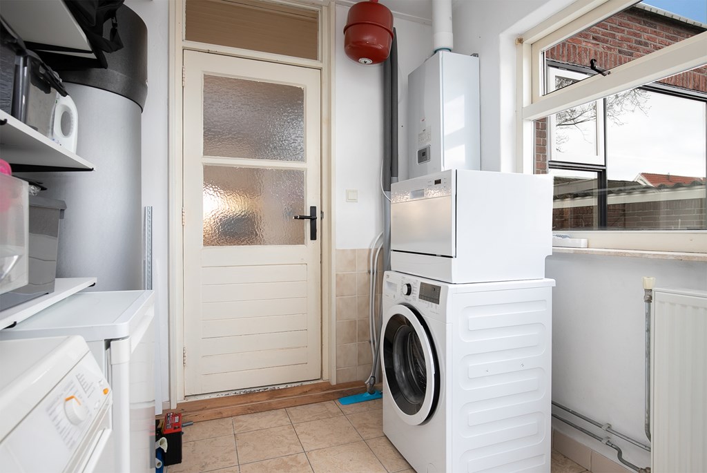 Bakhuizen, Hollewei 5