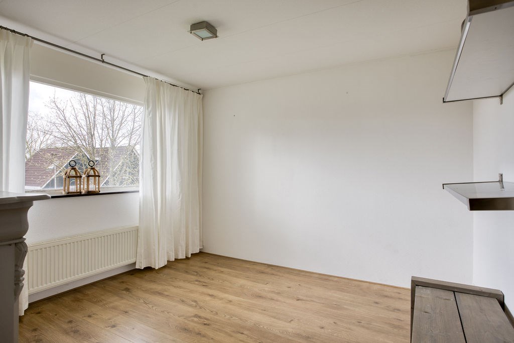 Haskerhorne, Kerkpad 3