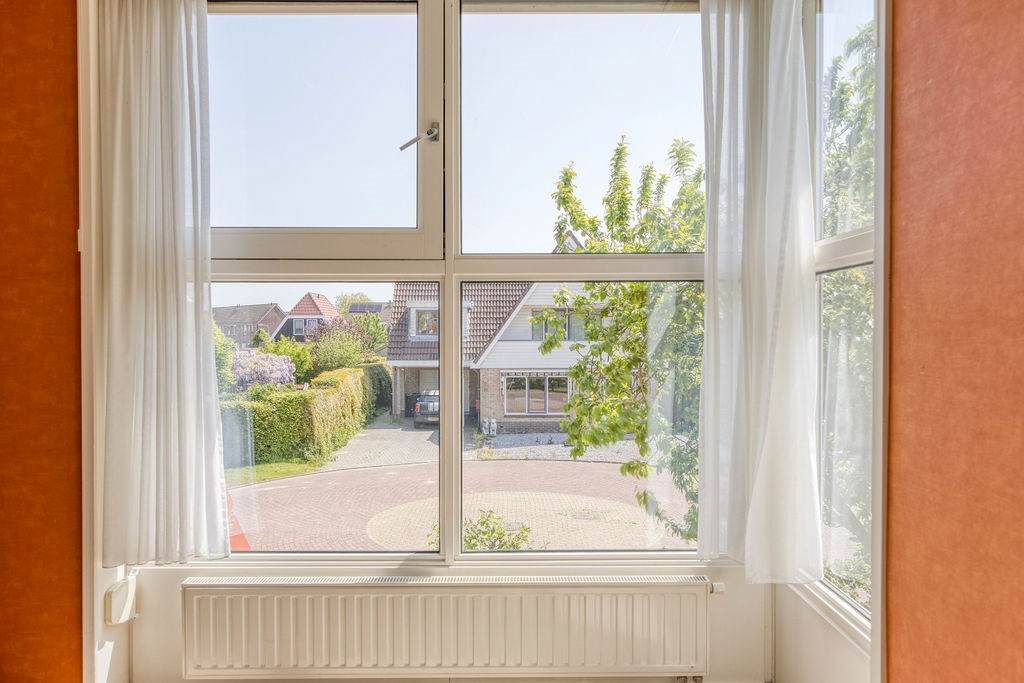 Echtenerbrug, De Petten 38