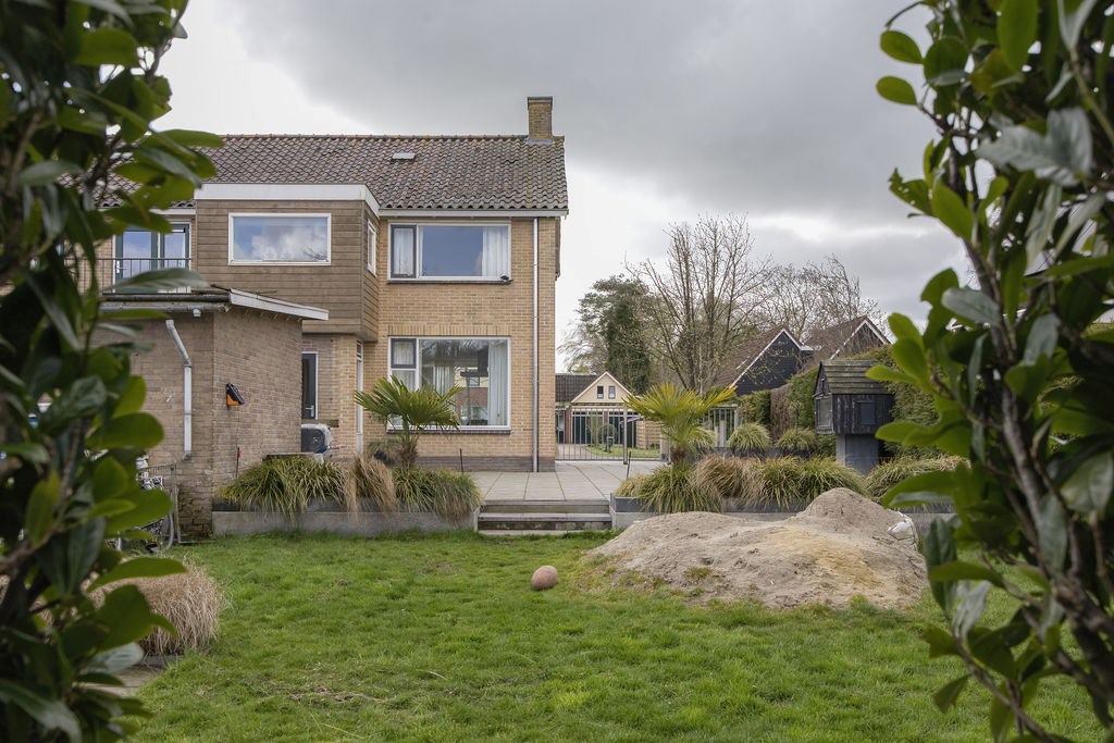 Haskerhorne, Kerkpad 3