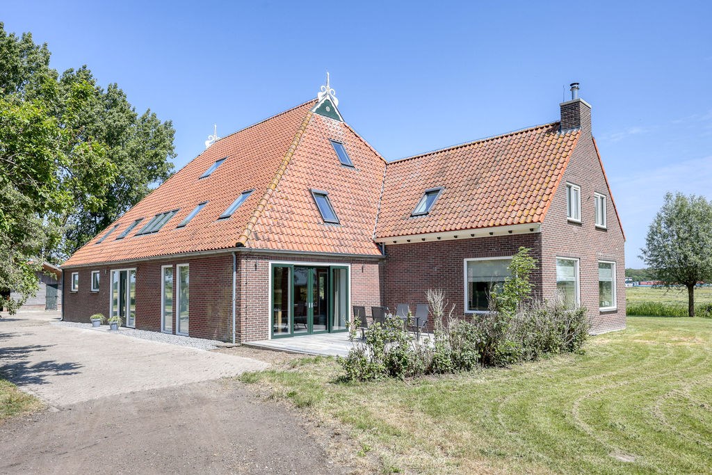 Tjerkgaast, Strjitwei 14