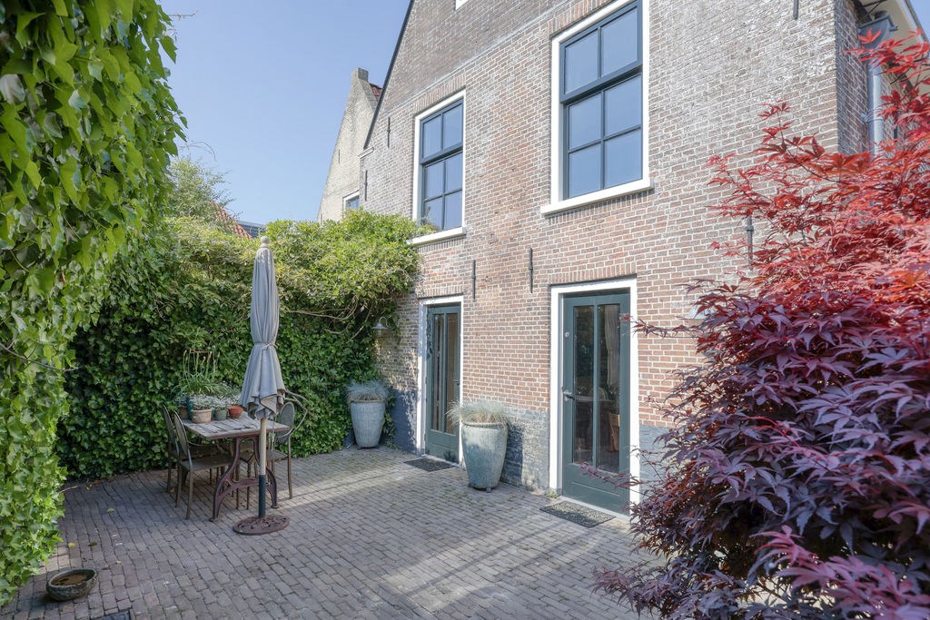 Sloten, Voorstreek 113