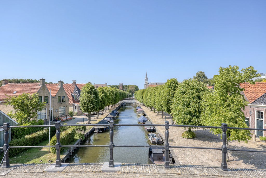 Sloten, Voorstreek 113