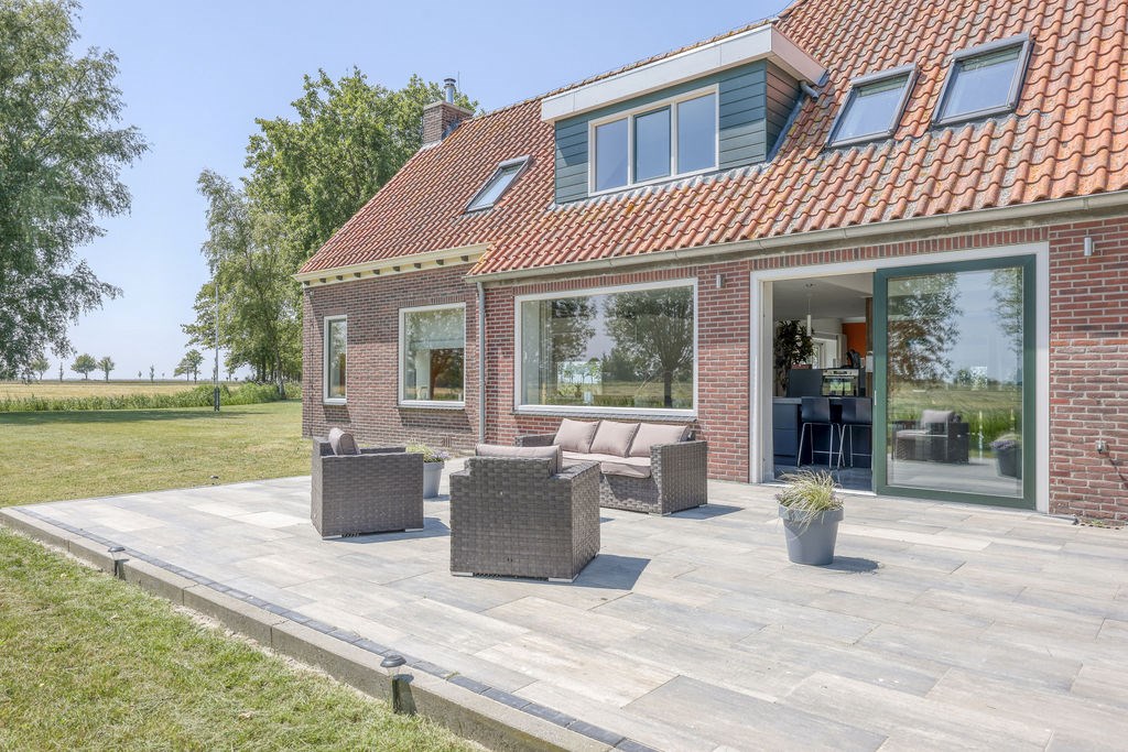 Tjerkgaast, Strjitwei 14