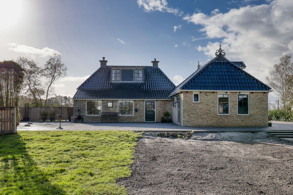 Hemelum, Nijbuorren 1