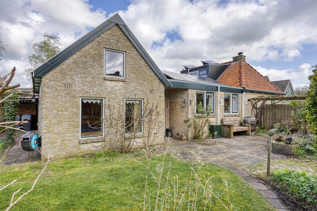 Nijemirdum, Wissebuurt 15