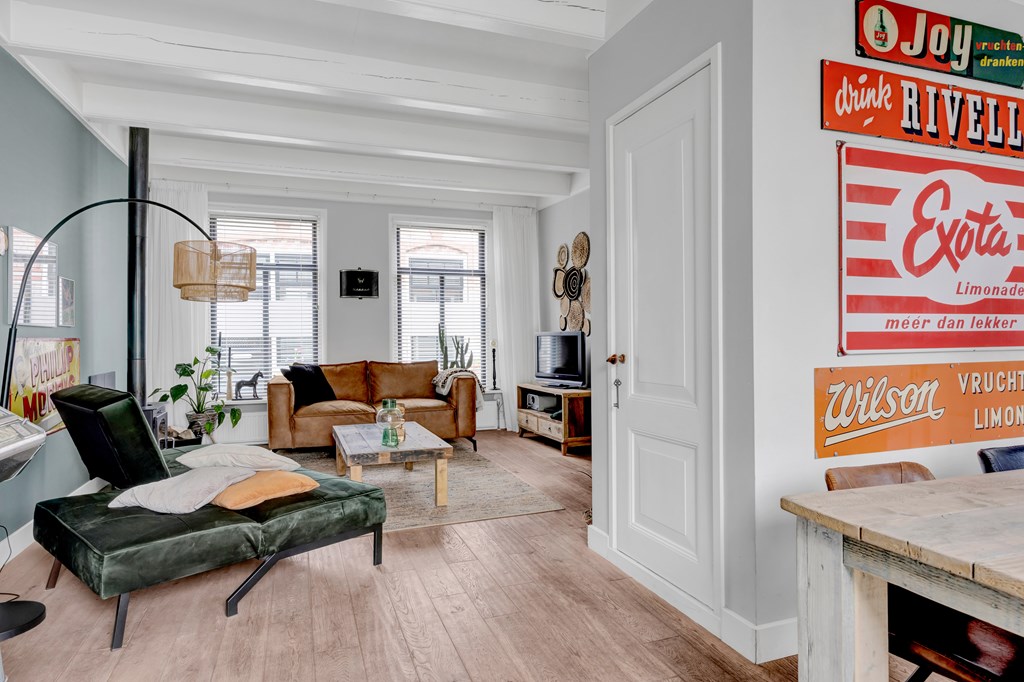 Woudsend, Midstrjitte 48