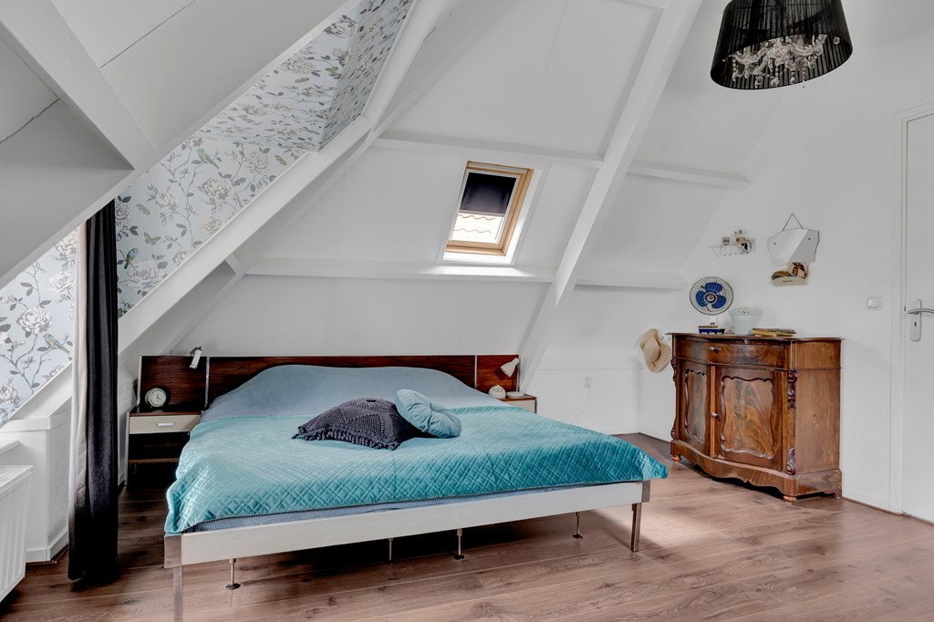 Woudsend, Midstrjitte 48