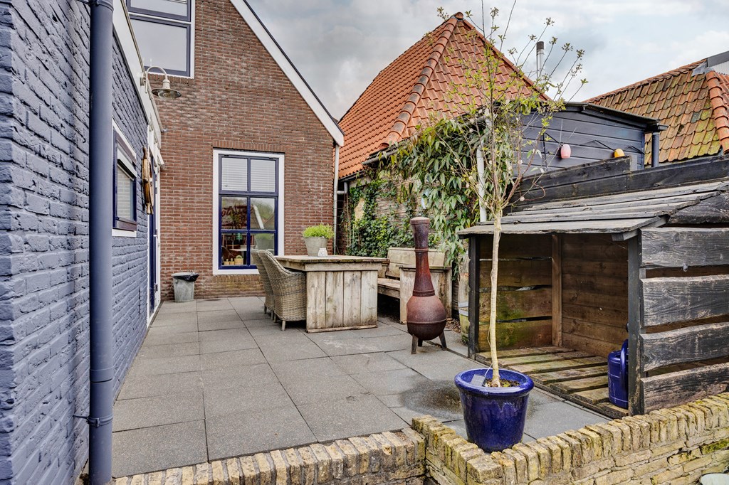 Woudsend, Midstrjitte 48