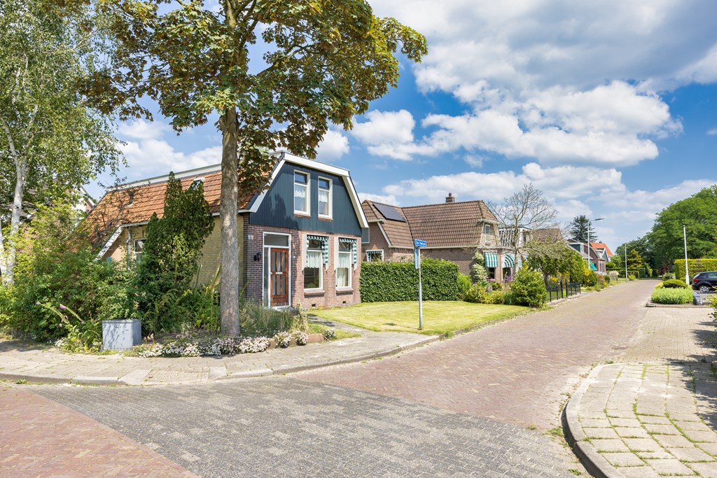 Sint Nicolaasga, De Twiich 1