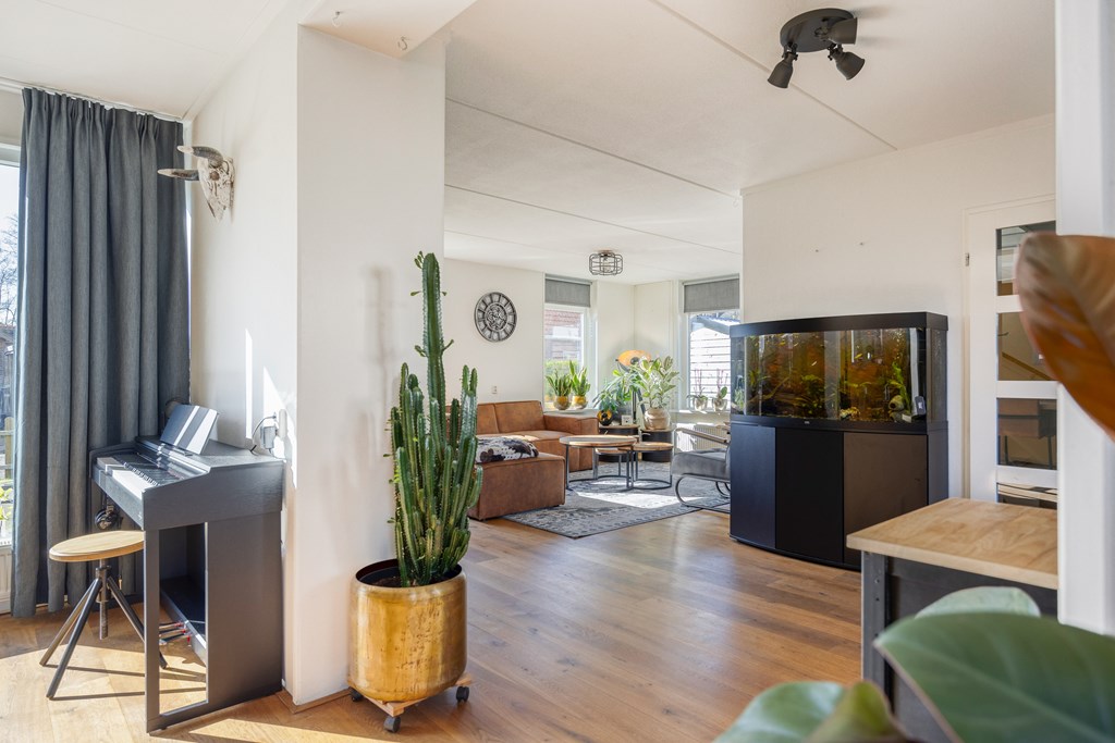 Langweer, H R Vierstrastrjitte 1