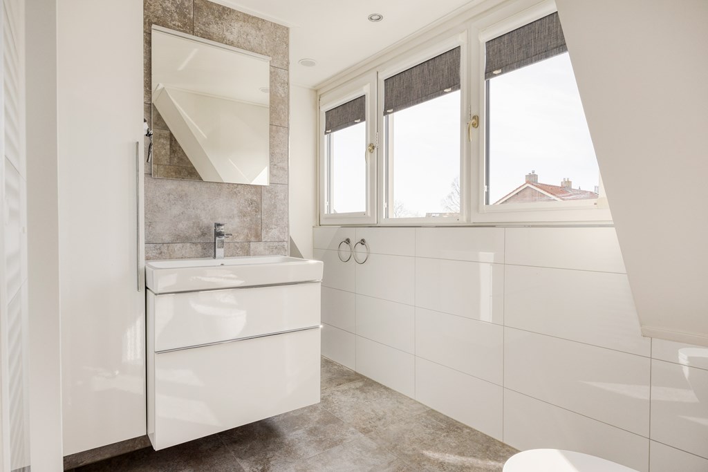 Langweer, H R Vierstrastrjitte 1