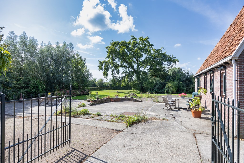 Tjerkgaast, Gaestdyk 43