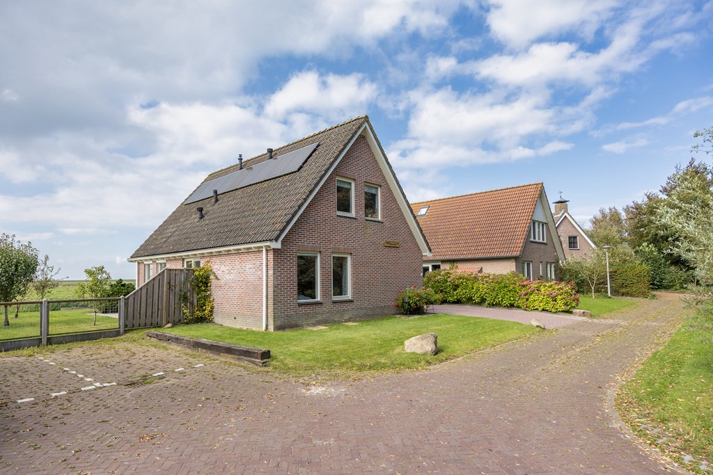 Molkwerum, Westerich 7