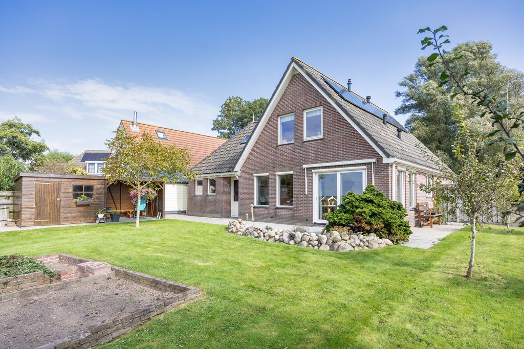 Molkwerum, Westerich 7