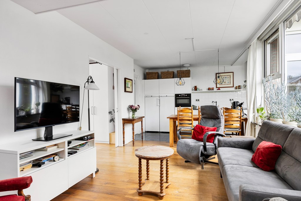 Sloten, Burg G H Mulierstraat 18