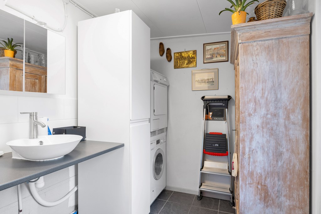 Sloten, Burg G H Mulierstraat 18