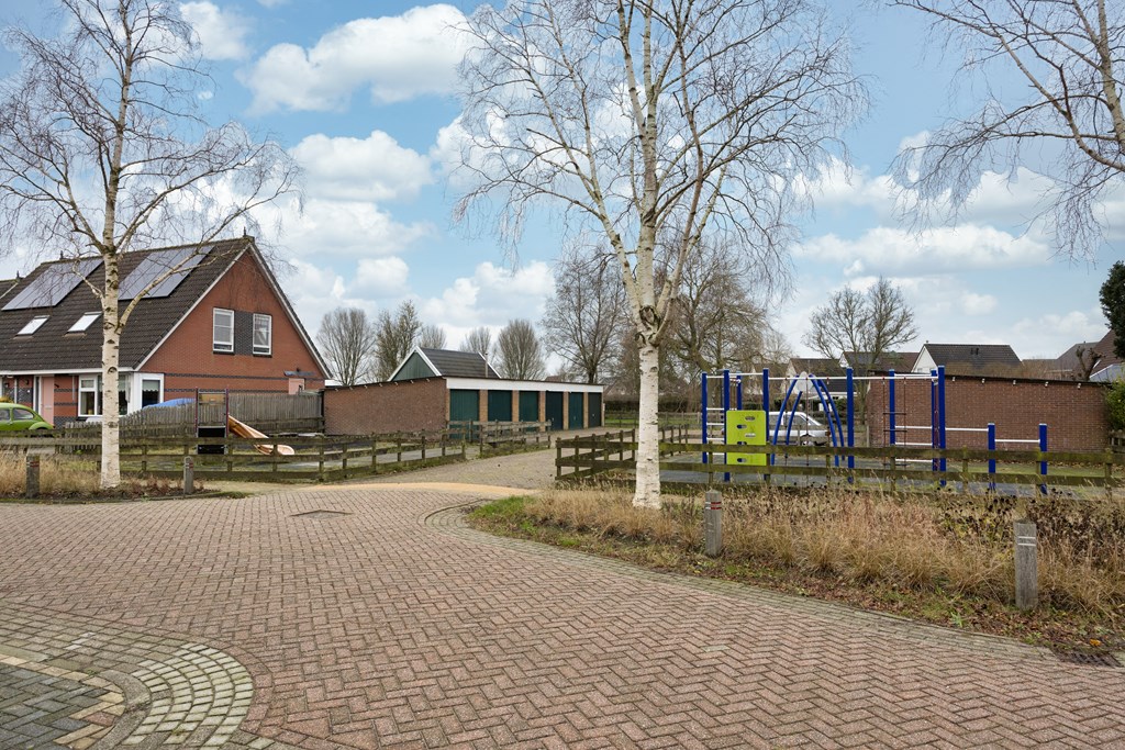 Sloten, Burg G H Mulierstraat 18