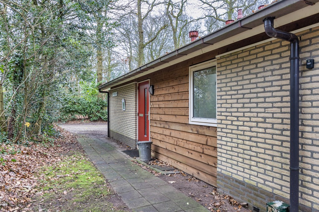 Oudemirdum, Fonteinwei 12-15