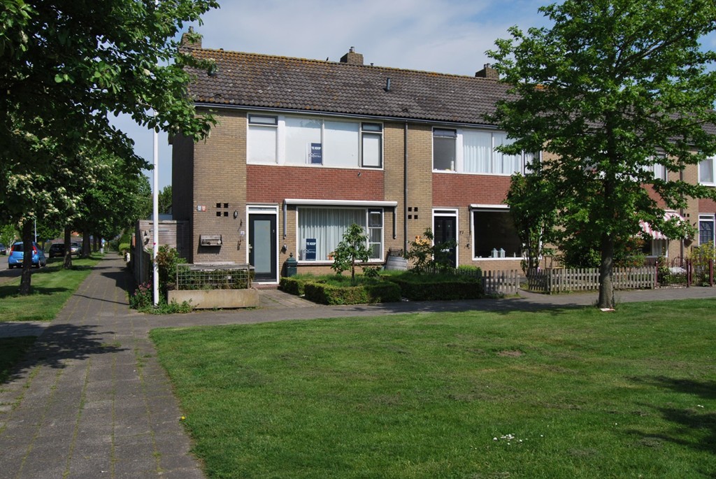 Bakhuizen, Skuniadyk 25