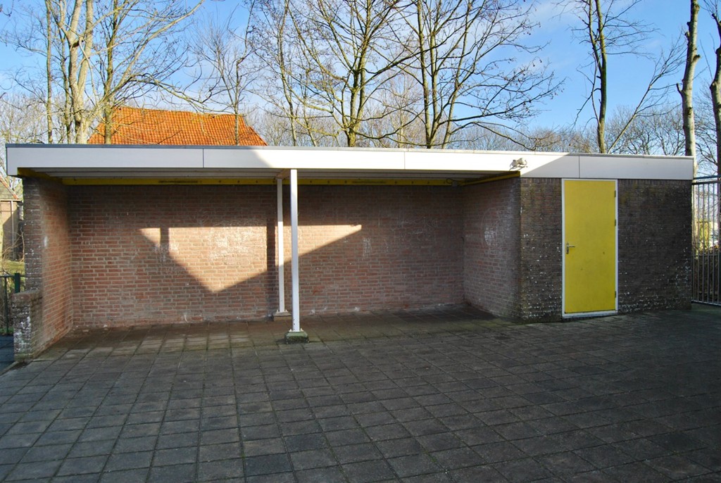 Elahuizen, Buorren 8