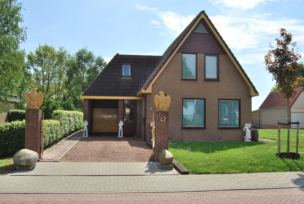 Elahuizen, Buorren 42