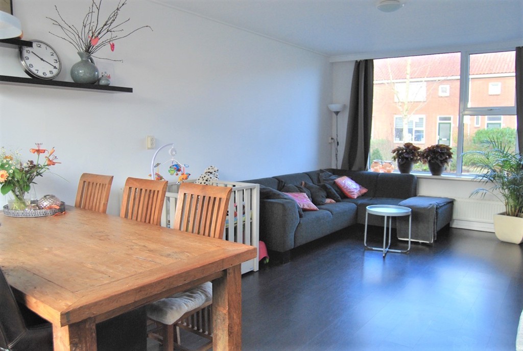 Sloten, Burg G H Mulierstraat 14