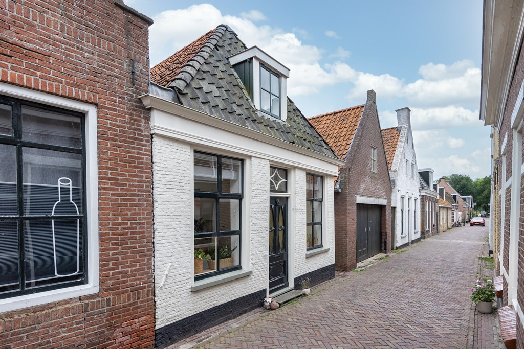 Sloten, Dubbelstraat 122