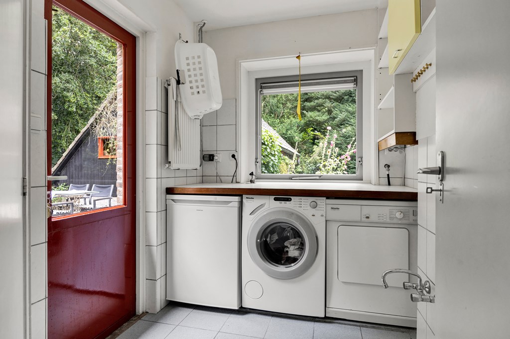 Rijs, Enkhuizerlaan 6-A