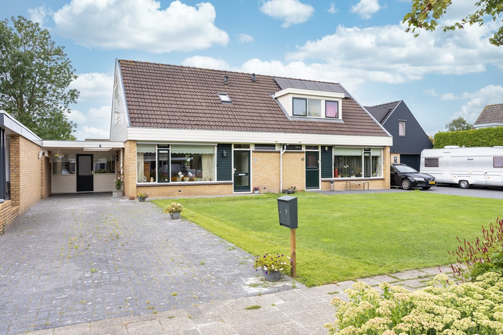 Idskenhuizen, De Greiden 9