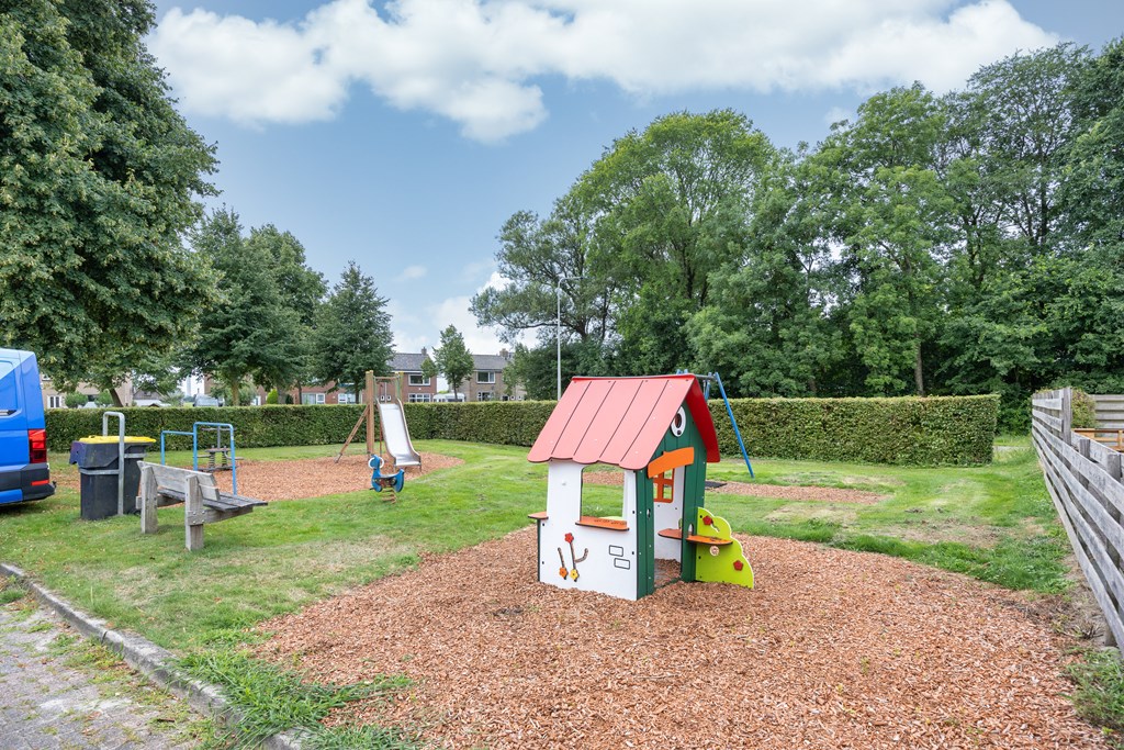 Idskenhuizen, De Greiden 9