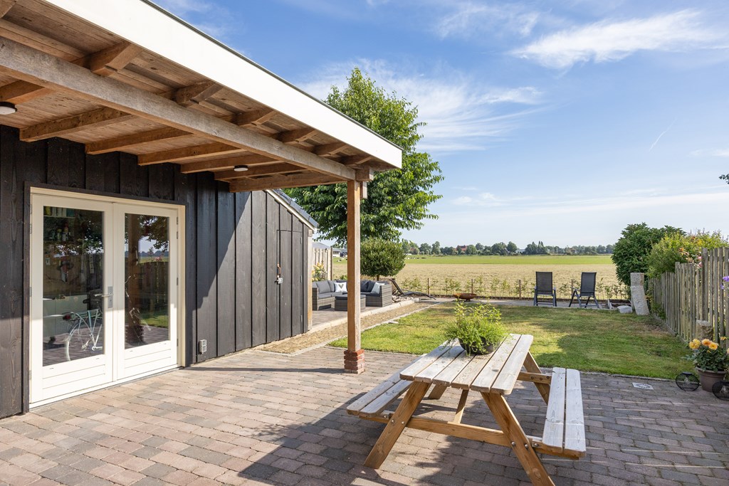 Langweer, Legebuorren 97