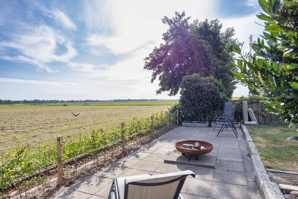 Langweer, Legebuorren 97