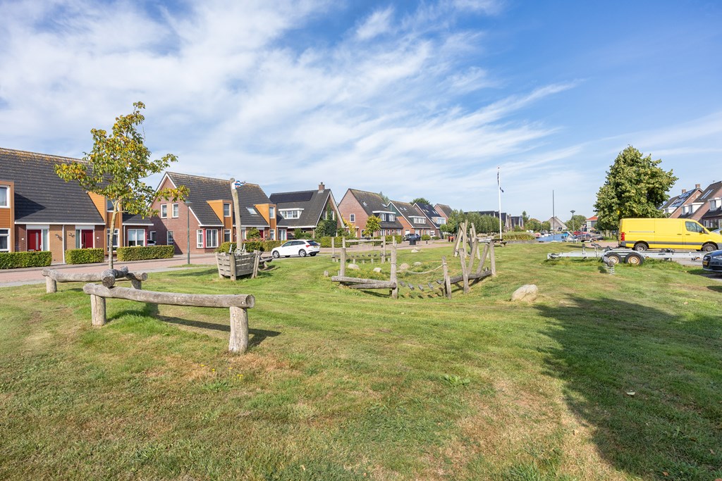 Langweer, Legebuorren 97