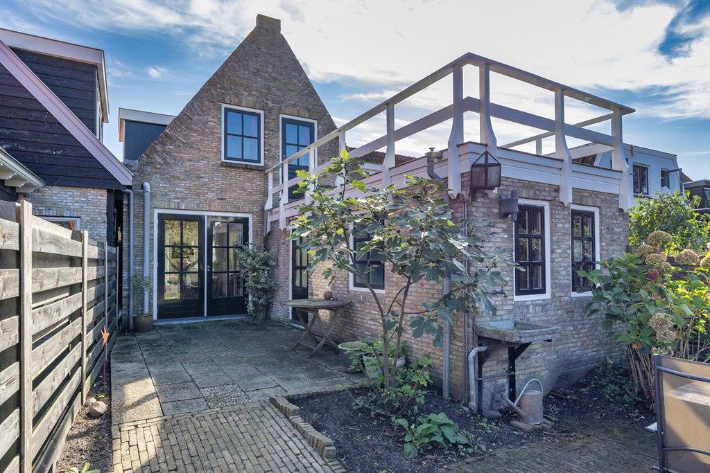 Sloten, Dubbelstraat 211