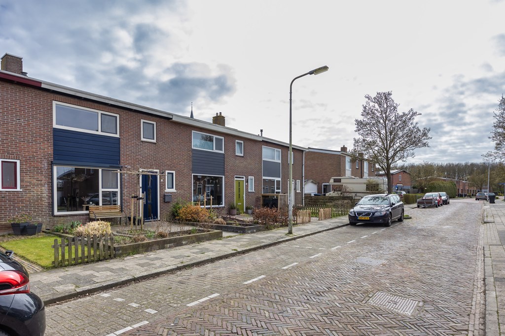 Bakhuizen, A. Rampionstrjitte 19