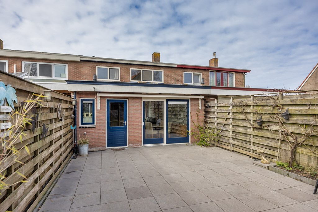 Bakhuizen, A. Rampionstrjitte 19