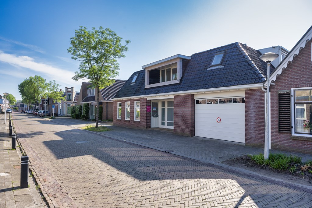 Sint Nicolaasga, Lemmerweg 33