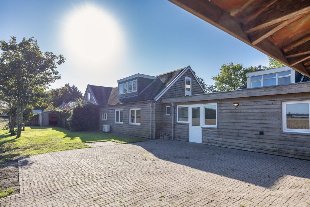 Idskenhuizen, Stripedyk 37